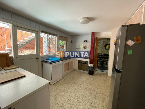 Imagen 6 de 30 de Casa En Venta - Cantegril