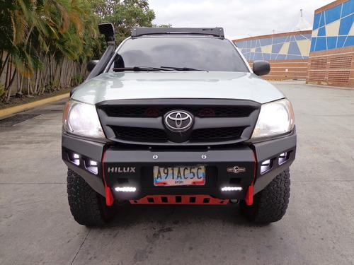Imagen 3 de 10 de Toyota Hilux 2.7 2008 4x4 Sincrónico