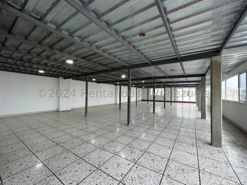 Milagros Inmuebles Edificio Venta Barquisimeto Lara Zona Centro Economica Residencial Economico Comercial Código Inmobiliaria Rent-a-house 24-21318