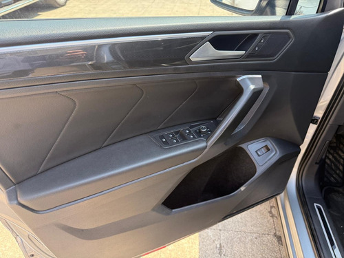 Volkswagen Tiguan 2.0 Highline At