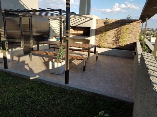 Imagen 6 de 12 de General Paz, Departamento De 1 Dormitorio En Venta. Edificio Con Amenities