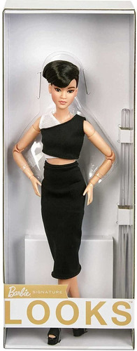 Imagem 1 de 8 de  Barbie Looks Signature #3 Oriental Petite Articulada 2021 