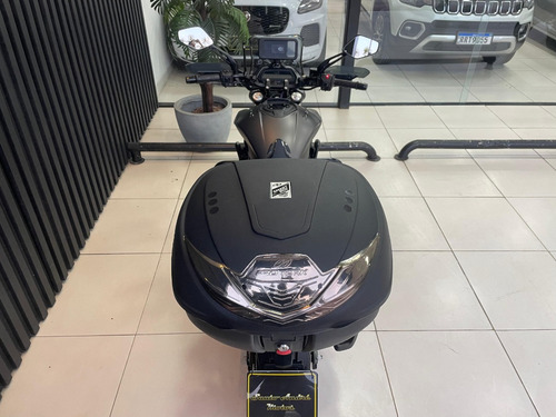Bajaj Dominar 400 - 2024