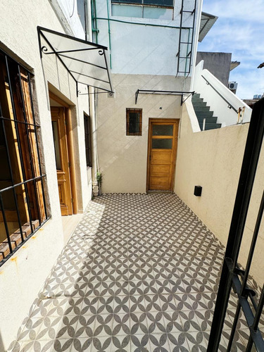 Ph A Estrenar Con Patio Propio En Alquiler! En Pb.