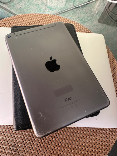 Ipad Mini 5 Wifi + Cellular 64 Gb Gris Estética De 8 Negro