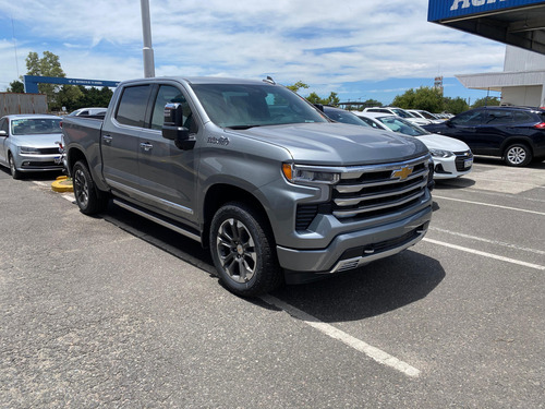 Chevrolet Silverado 5.3 V8 High Country