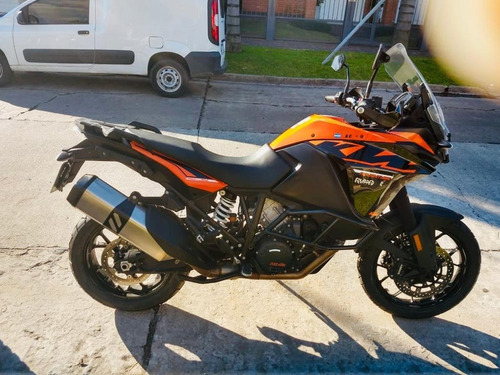Imagen 2 de 9 de Ktm 1090 Adventure S 2018 30.000km
