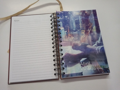 Agenda Diaria 2021 - Personalizada Con Logotipo Y Textos.