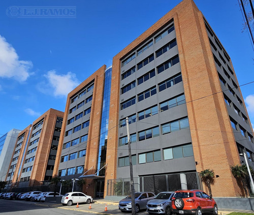 Alquiler De Oficina De 780 M2 En Corredor Panamericana