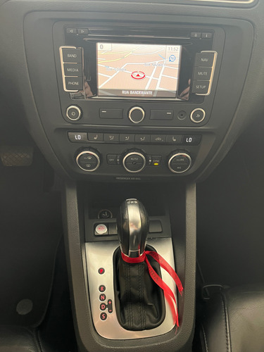 Volkswagen Jetta 2.0 Tsi Highline 4p 211 hp