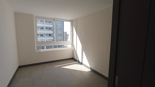 Departamento En Arriendo De 1 Dorm Plaza Zañartu, Ñuñoa