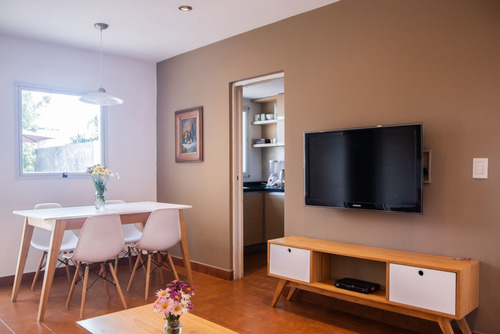 Imagen 25 de 30 de Venta Casa + Depto Jardin Cochera Terraza, Caseros