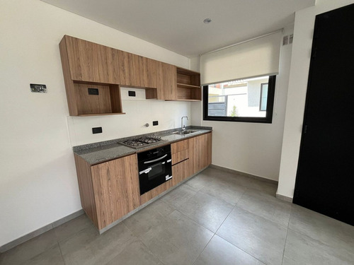 Venta Casa Tipo Castelar 4 Ambientes A Estrenar