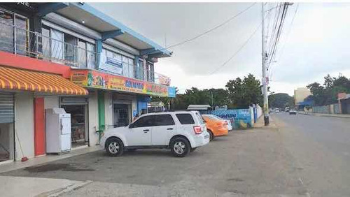 Vendo Plaza Comercial En La Avenida Hipica