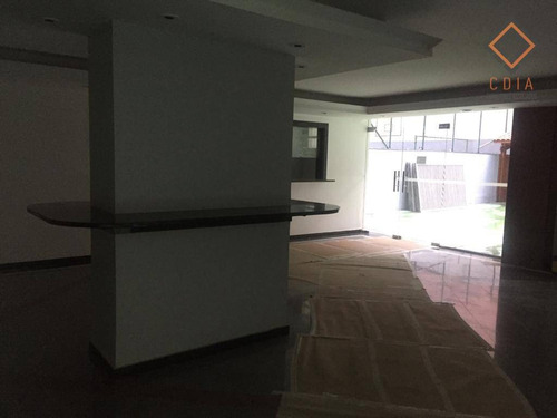 Apartamento De 3 Dormitórios Com Excelente Localização. - Ap53217