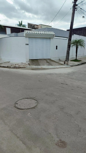 Casa De Esquina Próx. Estr. Do Campinho Próx. Á Padaria Craque Do Pão