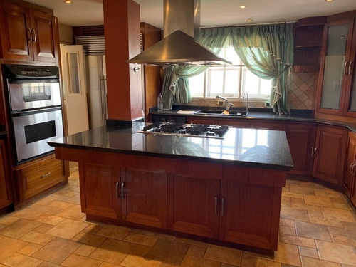 Imagen 4 de 13 de En Venta Excelente Casa En El Marqués. Ubicada En Calle Cerr