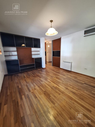 Casa En Alquiler 3 Dorm,3 Baños,cochera Doble,jardin -altos De Manantiales-