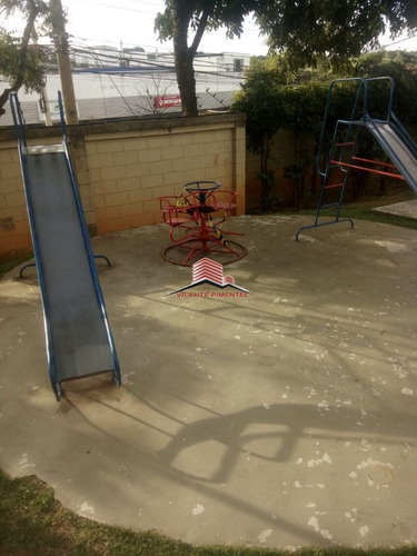 Imagem 3 de 11 de Ótimo Apartamento 02 Quartos Com Armários - 2600