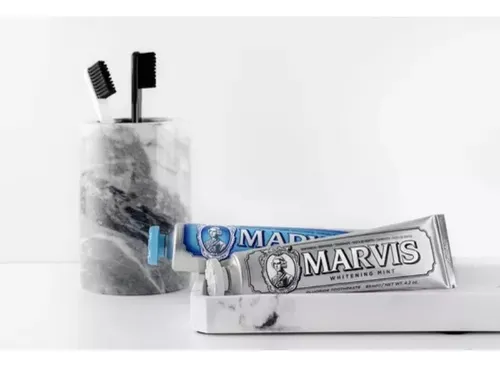 An Nuevo Pasta De Dientes Marvis Whitening Mint, 3.7 Oz
