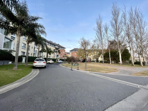 Portezuelo Plaza