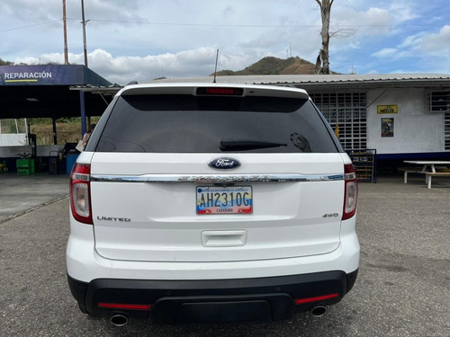 Imagen 6 de 16 de Ford Explorer