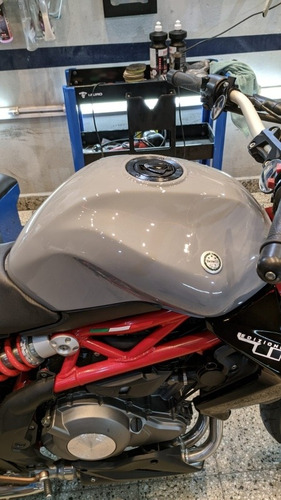 Imagen 4 de 15 de Benelli Tnt 300