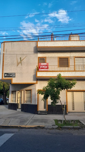 Casa Multifamiliar,