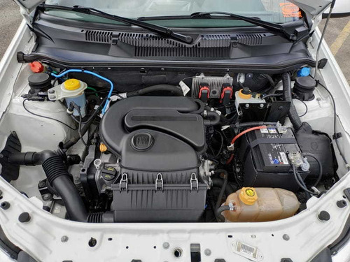 Fiat Strada Hard Work 1.4 Completa 2017