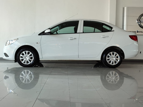 Imagen 6 de 15 de Chevrolet Aveo Ls 2020