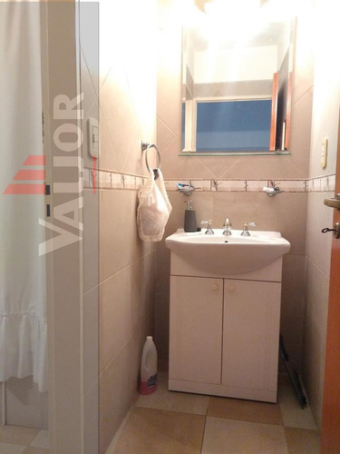 Imagen 19 de 30 de Triplex De 4 Amb C/parque Y Parrilla - Garage Cubierto Para 2 Autos