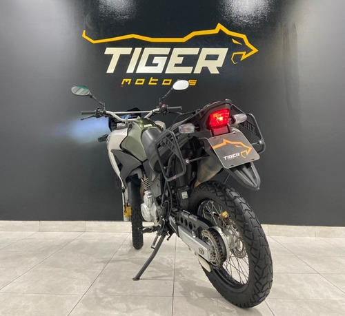 Honda Xre 300 2017 - 24.000km