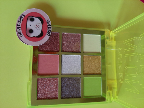 Nueva Paleta De Sombras Neon Girl Pink21 Original