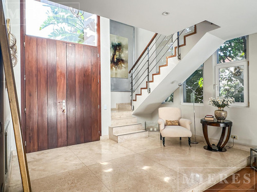 Casa En Alquiler Anual En Olivos Golf Club