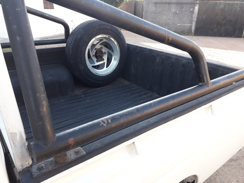 Nissan D 21 Dirección Y Aire
