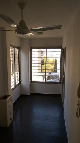 Imagen 2 de 26 de Departamento - Abasto