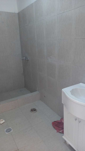 Imagen 8 de 10 de Departamentos 1 Y 2 Amb A Estrenar - Loma Hermosa