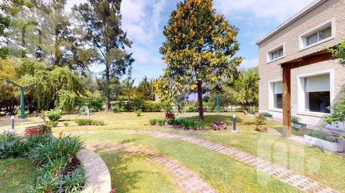 Imagen 8 de 30 de Venta Casa - Campos De Roca