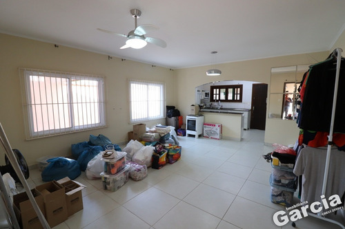 Imagem 2 de 18 de Casa Com 4 Dormitórios Em Peruíbe - 6127 - 69862995