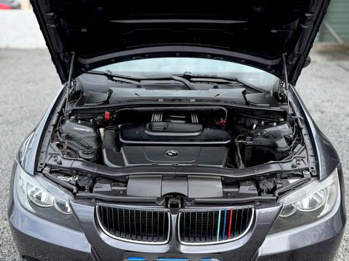 BMW Serie 3 2.0 320d Sedan Active Stept