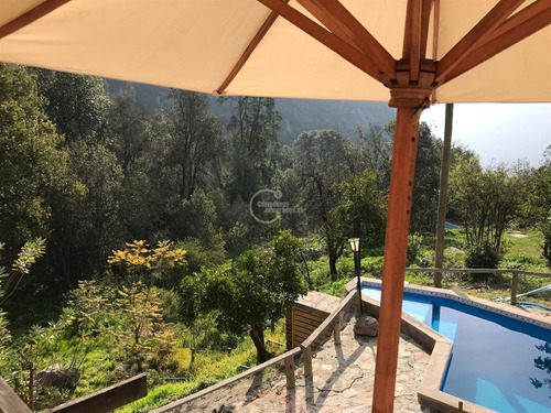 Casa En Venta De 3 Dorm. En Olmué