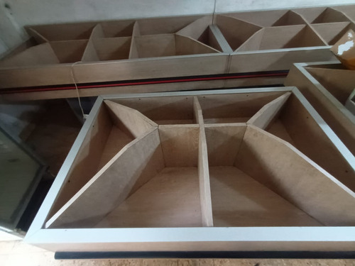 Equipamiento Para Autoservicio De Frutas Y Verduras (Usado)