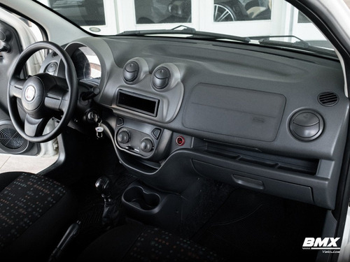 Imagem 8 de 14 de Fiat Fiorino 1.4 Mpi Furgão 8v Flex 2p Manual