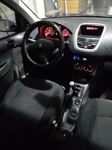 Peugeot 207 1.4 Xt Hdi