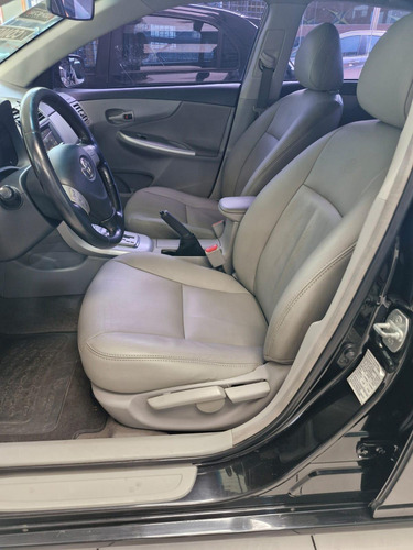 Toyota Corolla Corolla Sedan GLi 1.8 16V (flex) (aut)