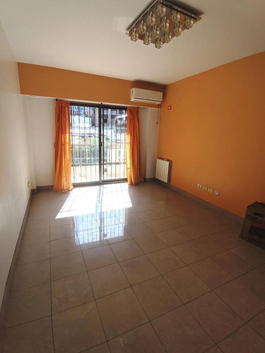 Imagen 2 de 11 de Departamento - Caballito