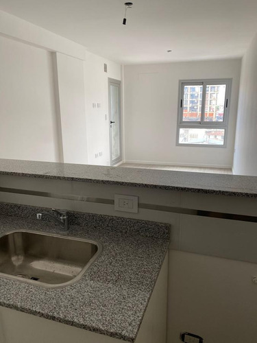 Imagen 4 de 10 de Departamento - Rivadavia 2700 - La Capital