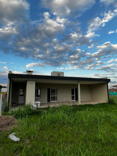 Casa En Venta En Las Quintas 2