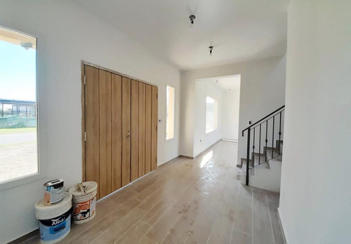 Imagen 7 de 23 de Casa En Venta En El Canton Barrio Norte Lote A Laguna