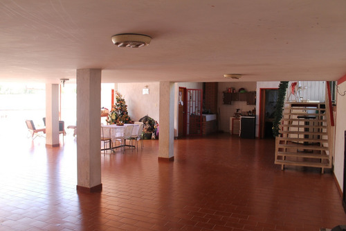 Imagen 8 de 21 de Casa Grande Con Piscina En Venta Sector Pozo Hondo Frente A Macro, Ejido